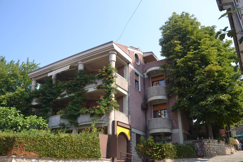 Villa Forum Ohrid Buitenkant foto