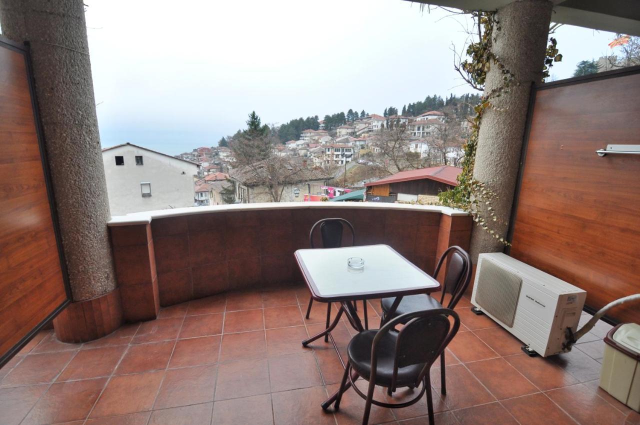 Villa Forum Ohrid Buitenkant foto