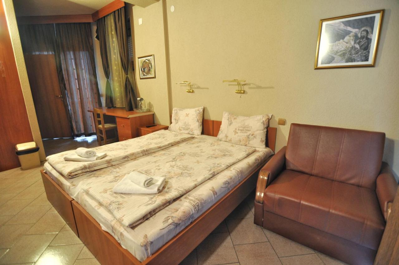 Villa Forum Ohrid Buitenkant foto
